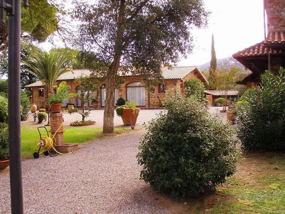 Agriturismo Il Pino Villa Scarlino 0*,