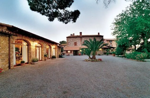 Farm stay Agriturismo Il Pino Villa Scarlino